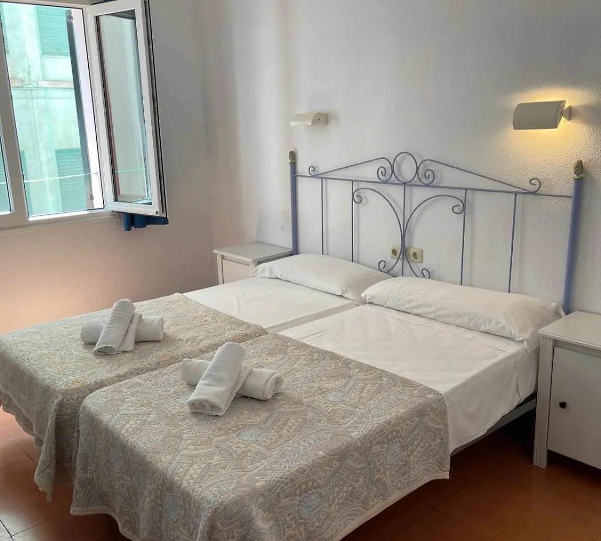 Hotel Caleta Lloret de Mar Spain